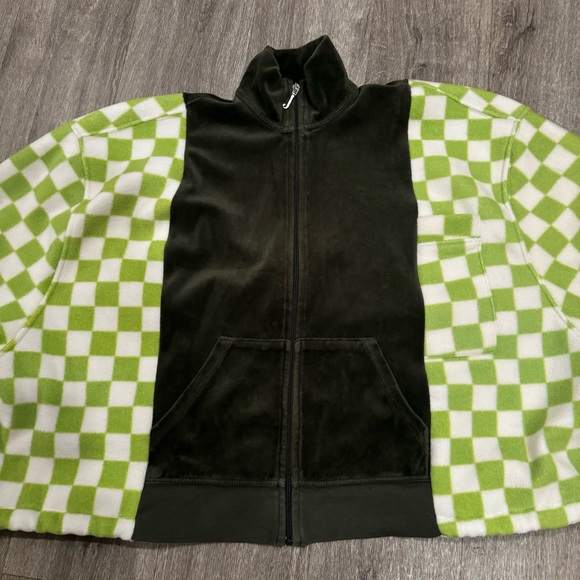 Reworked vintage juicy zip up with green and white checkered print sweater - Picture 4 of 7